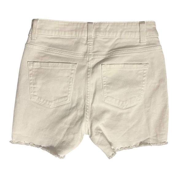 🟣Time and Tru White Jean Shorts – Size 2 - Picture 2 of 4